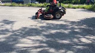 Toro 74925TE Rasentraktor | Bild 4 - Agroline