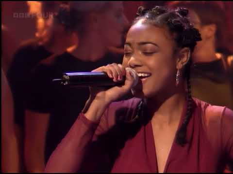 Tatyana Ali - Daydreamin' - TOTP - 13 November 1998