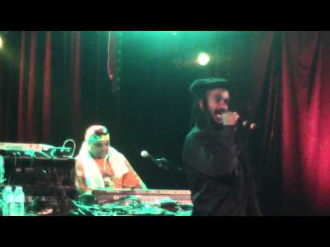 Iration Steppas live set ft Tena Stelin @ Vaison Dub