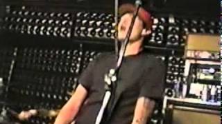 Blink-182 - Intro &amp; Dumpweed (Live @ San Diego 2000)