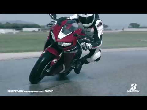 thumbnail video image 2 of Llanta 120/70ZR17 F 58W BRIDGESTONE Battlax Hypersport S22, 2 of 3