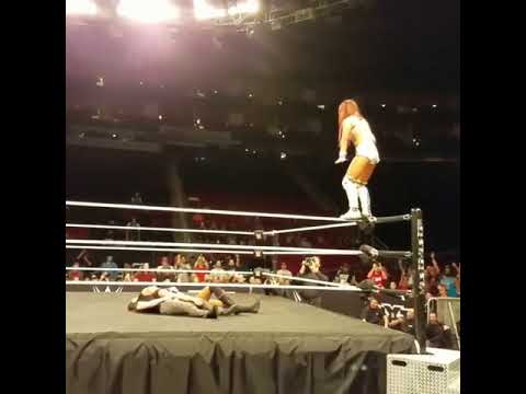 NXTtakeoverwargames:Kairi Sane elbow drop to Peyton royce and Nikki Cross