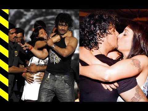 download lagu mp3 mp4 Madhurima Nigam Sonu Nigam Age, download lagu Madhurima Nigam Sonu Nigam Age gratis, unduh video klip Madhurima Nigam Sonu Nigam Age