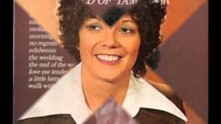 Tammy Jones - It Must Be Him