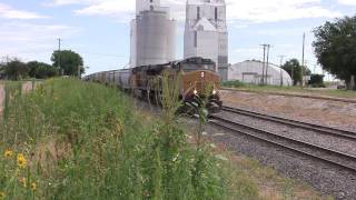 preview picture of video '3 Train shuffle at Kismet,Ks  - UP Pratt Sub'