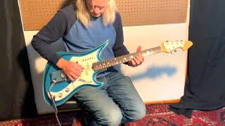 Video thumbnail for Ry Cooder Owned Teisco Spectrum 5 - Electric Guitar Demo by eclecticsoundspdx