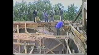 preview picture of video 'Reparatia bisericii Sf. Ecaterina din or. Lipcani, raionul Briceni, 2005'