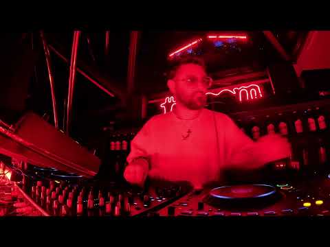 Antho Decks @ Skyfall (Barcelona, Spain)