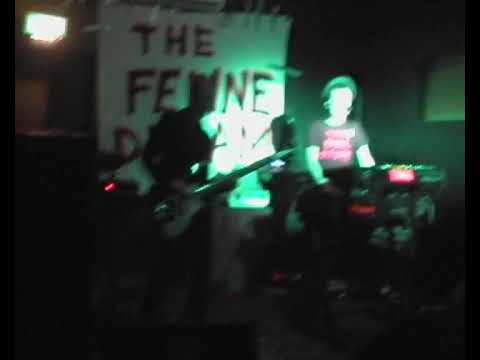 Crap Layabout by The Feline Dream, live @  The Spirit of Gravity