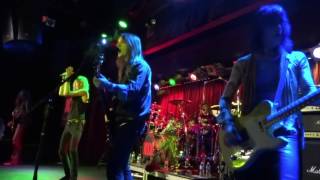 KIX LIVE NYC 2016. LOVE ME WITH YOUR TOP DOWN