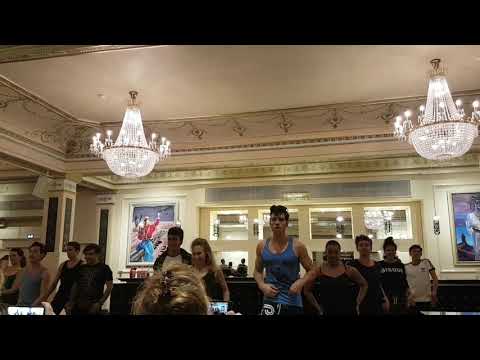 Répétitions de Grease le Musical au théâtre Mogador