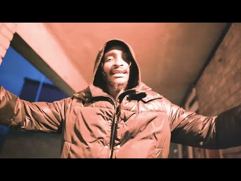 Snoopio - Buzz (Music Video) | @MixtapeMadness