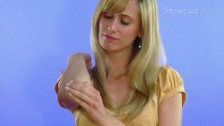 Quick Tips: How to Heal Cracked Elbows & Feet