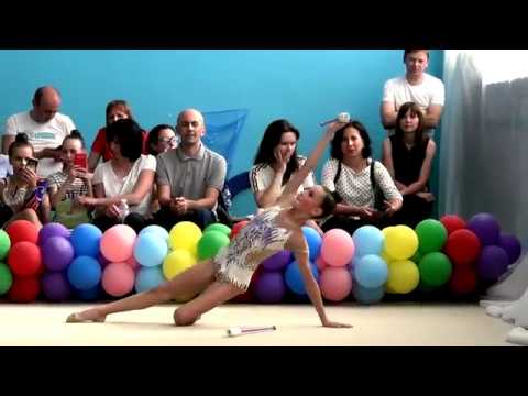 Лантвойт Ева 2006 булавы