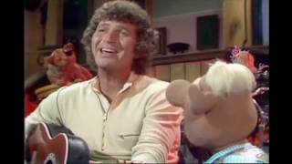 Muppet Songs: Mac Davis - It&#39;s Hard to Be Humble