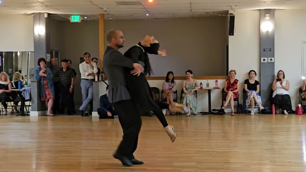 Guillermina Quiroga & Mariano Logiudice at Dance Blvd (1 of 3)