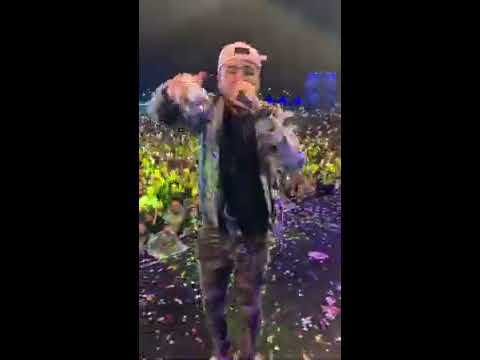 kevinho - Salvou meu dia ft. Gustavo Lima (Show)