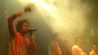 2 Skinnee J's - Riot Nrrrd