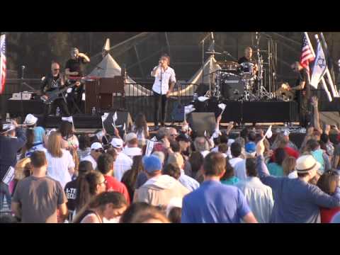 הופעה חיה של להקת משינה בלוס אנג'לס פסטיבל יום העצמאות הישראלי 2013 - שידור אקסלוסיבי ב FMiL Radio -