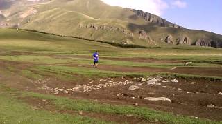 preview picture of video 'Kazbegi marathon 2014, Sameba Church 7'
