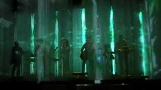 And the sky began to scream - how to destroy angles  Live at Coachella