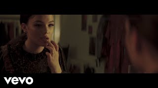 Lola Young - 3rd of Jan (Getting Ready)