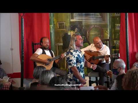 Vitor Miranda "Fado Triplicado - Para ser Fadista"