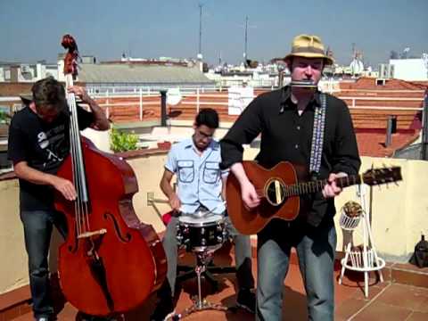 Kester Jones and The Immigrants - Life of Luxury