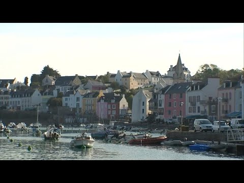 Belle-Île à l'heure d’été • FRANCE 24