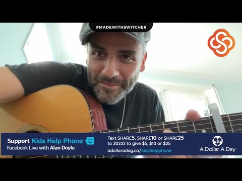 Oscar Isaac performing Never Had (2020)