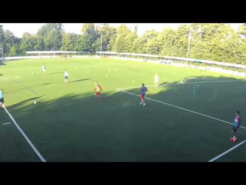 Fußballtraining: Passübung - Offene Stellung mit schnellen Kurzpassspiel