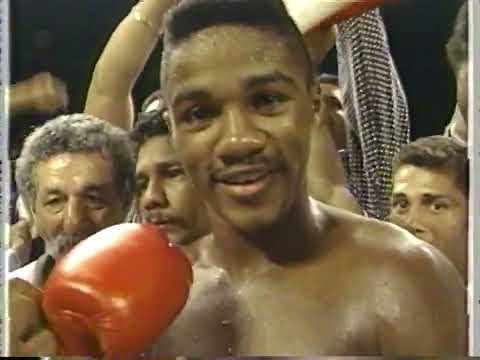 Felix Trinidad vs Luis Garcia *IBF Welterweight title* [06-08-1993] #boxing #boxeo #puertorico #ko