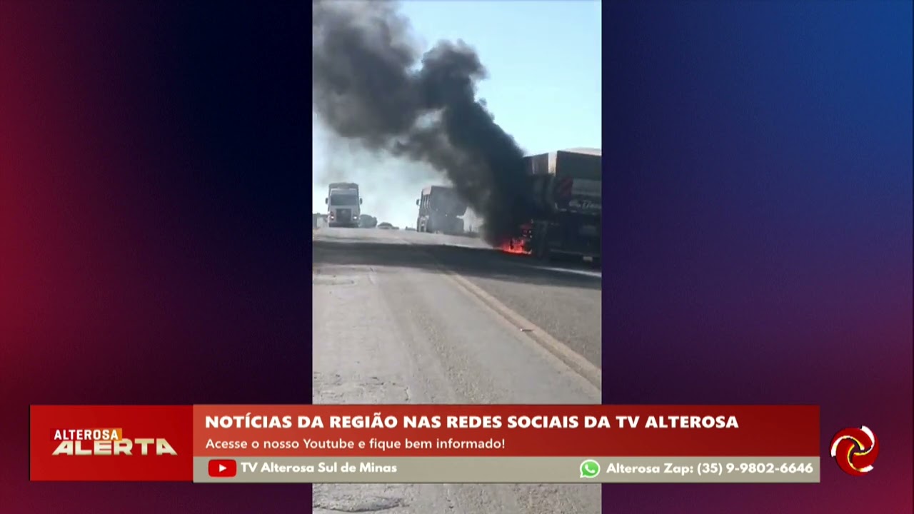 Carreta pega fogo entre Alterosa e Areado