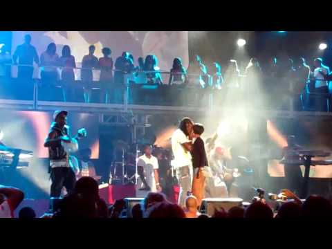 Mavado & Laza Morgan @ Reggae Sumfest, Montego Bay 7-21-11 Performing "One By One"