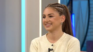 Առավոտ լուսո. Նաիրե Ստեփանյան, Անի Արզումանյան