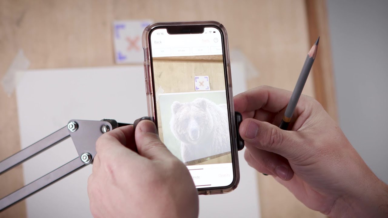 Sneak Peek, Featuring the Da Vinci Eye App