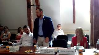 VIDEO - Consilierul local Adrian Bibu cere infrastructură pentru sportivi - Astrid Fodor a promis că se implică activ 1 video