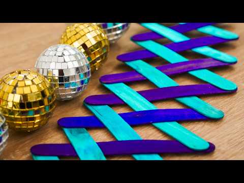 clever chain reaction wishes you a Happy New Year ✨