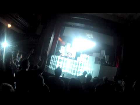 DJ Bazooka - Swiss Red Bull Thre3style 2013