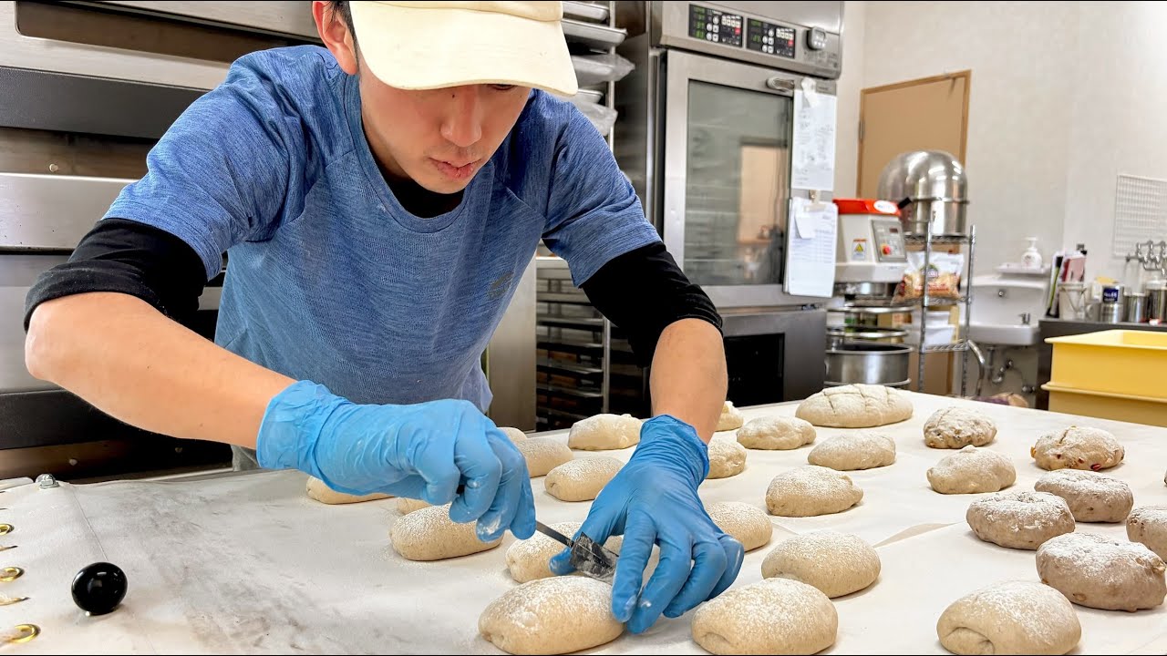 パンの名店での修行を経て、若き職人が一人で挑む至高のパン作り🍞ベーカリーコロネオ【ASMR】Mastering the Craft