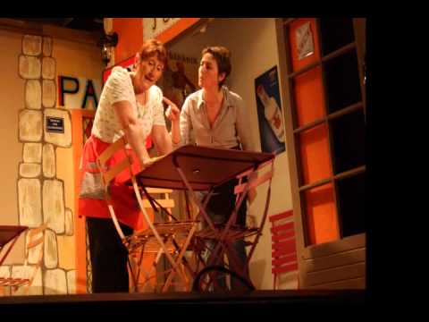 LIGERIENNE THEATRE BAS EN BASSET 30 KMS A PIED 2013-2014