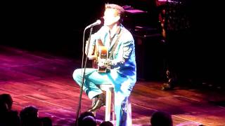 Chris Isaak Amphitheatre Lyon 2010 (You Don&#39;t Cry Like I Do)