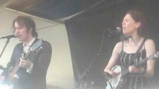 Gillian Welch & David Rawlings- No One Knows My Name - New Orleans Jazz Fest 2007