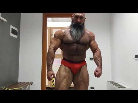 Perfect Muscle Dad - Enrico Magnani