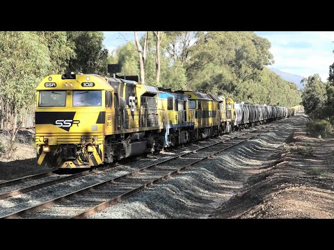 SSR102-4532-G513-SSR101 on 3KS1 ex Nhill with approx 6500 tns near Seymour.  20-05-20  14.10.49.