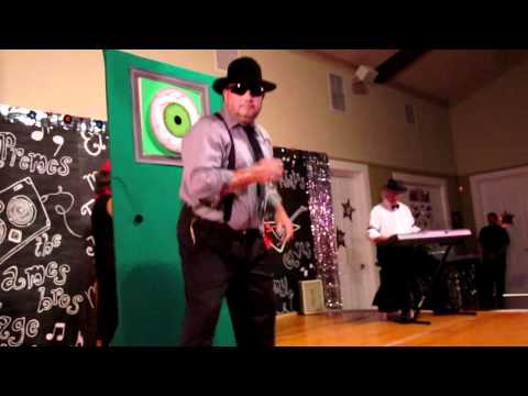 2011 - 04 - Green Door - Jim Lowe
