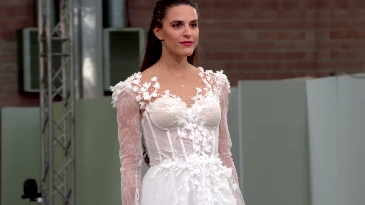 Sfilata Moda sposa Dovita - IWS 2023