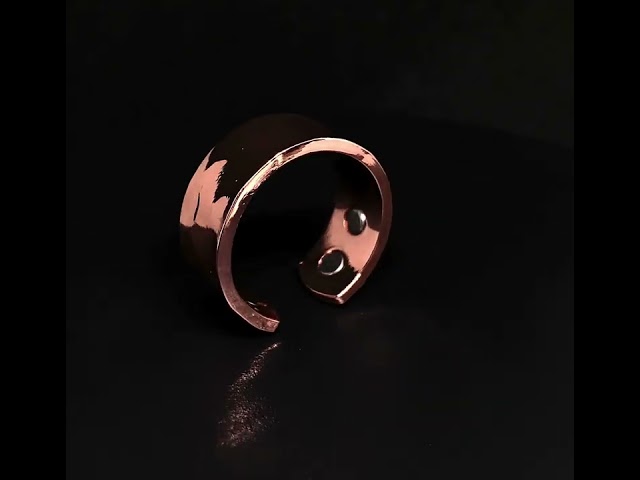 خاتم نحاسي مطروق بلمسة نهائية لامعة