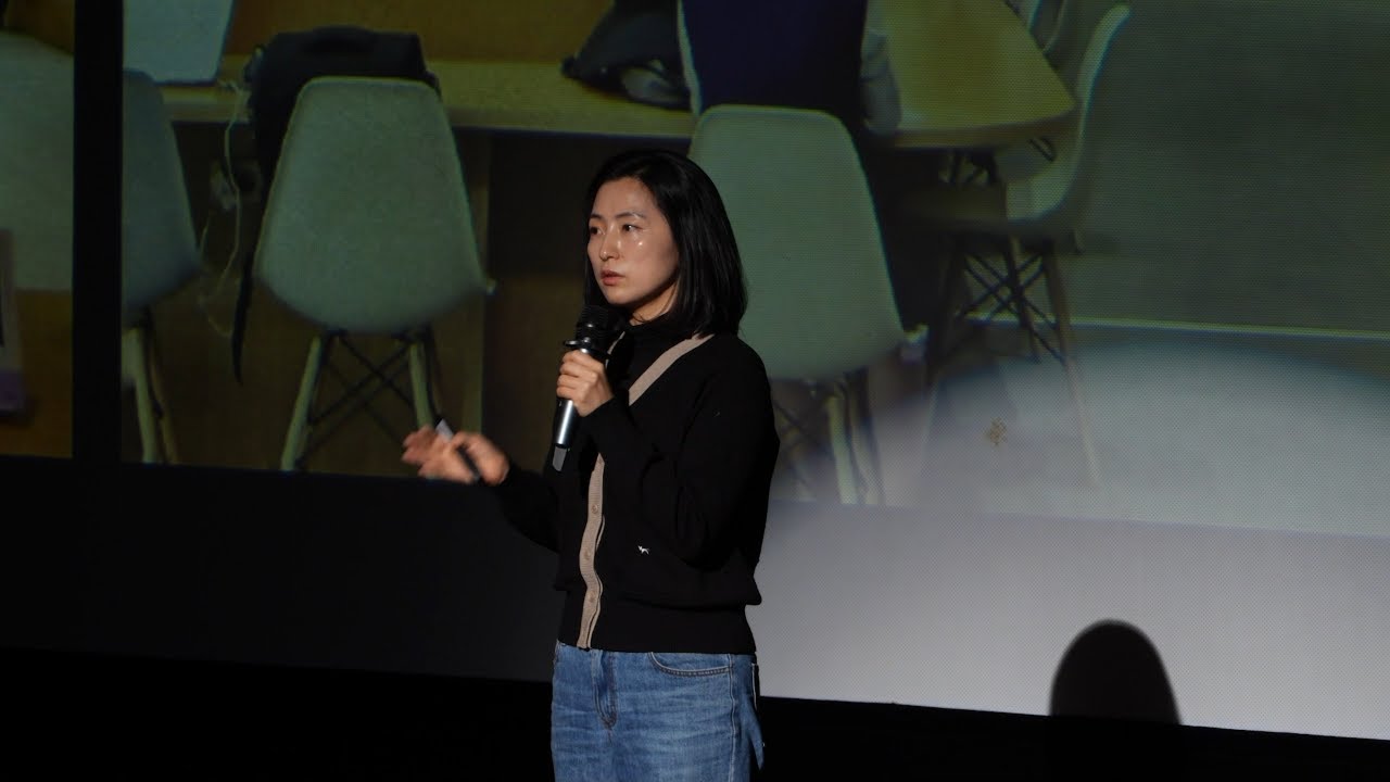 스스로 발견하는 일의 가치 | 윤희 조 | TEDxKHU