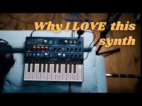 Everybody should own a synth like this! The Arturia Microfreak
